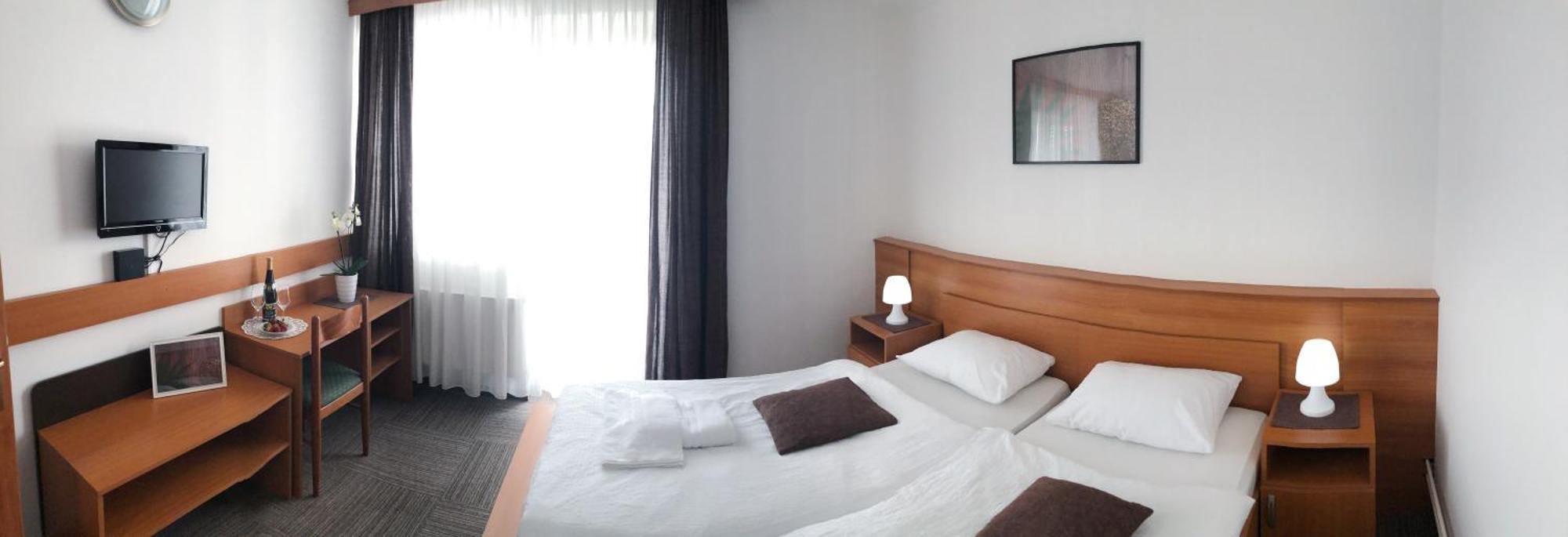Restavracija In Prenocisca Carda Hotel Martjanci Eksteriør billede